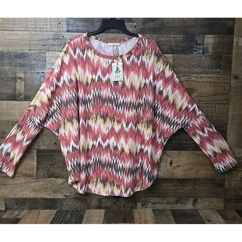 NWT Easel Aztec Boho Top Women Medium Stretch Batwing  Festival Western Gift